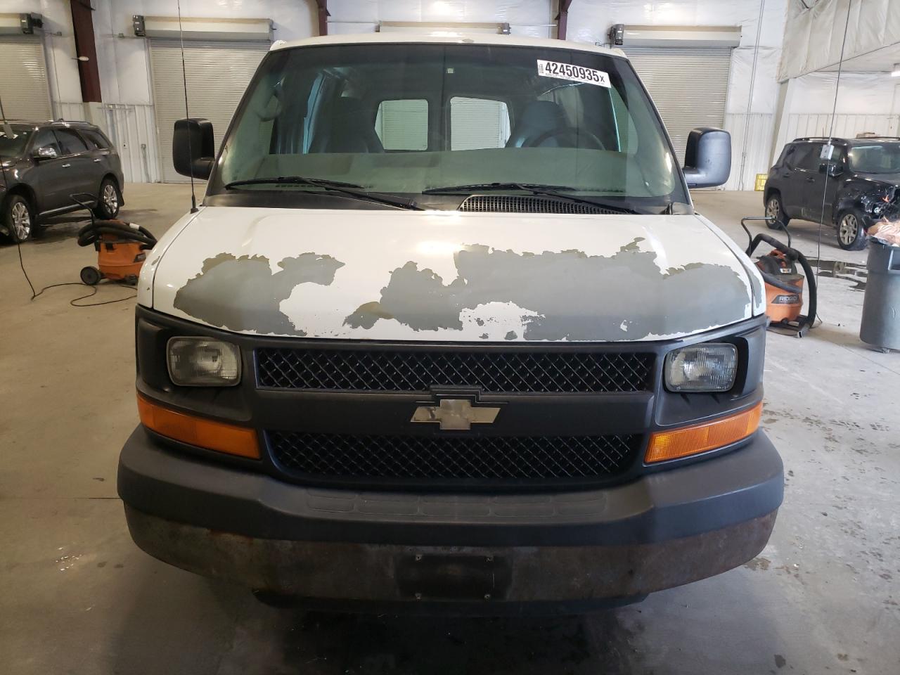 2007 Chevrolet Express - Image 5