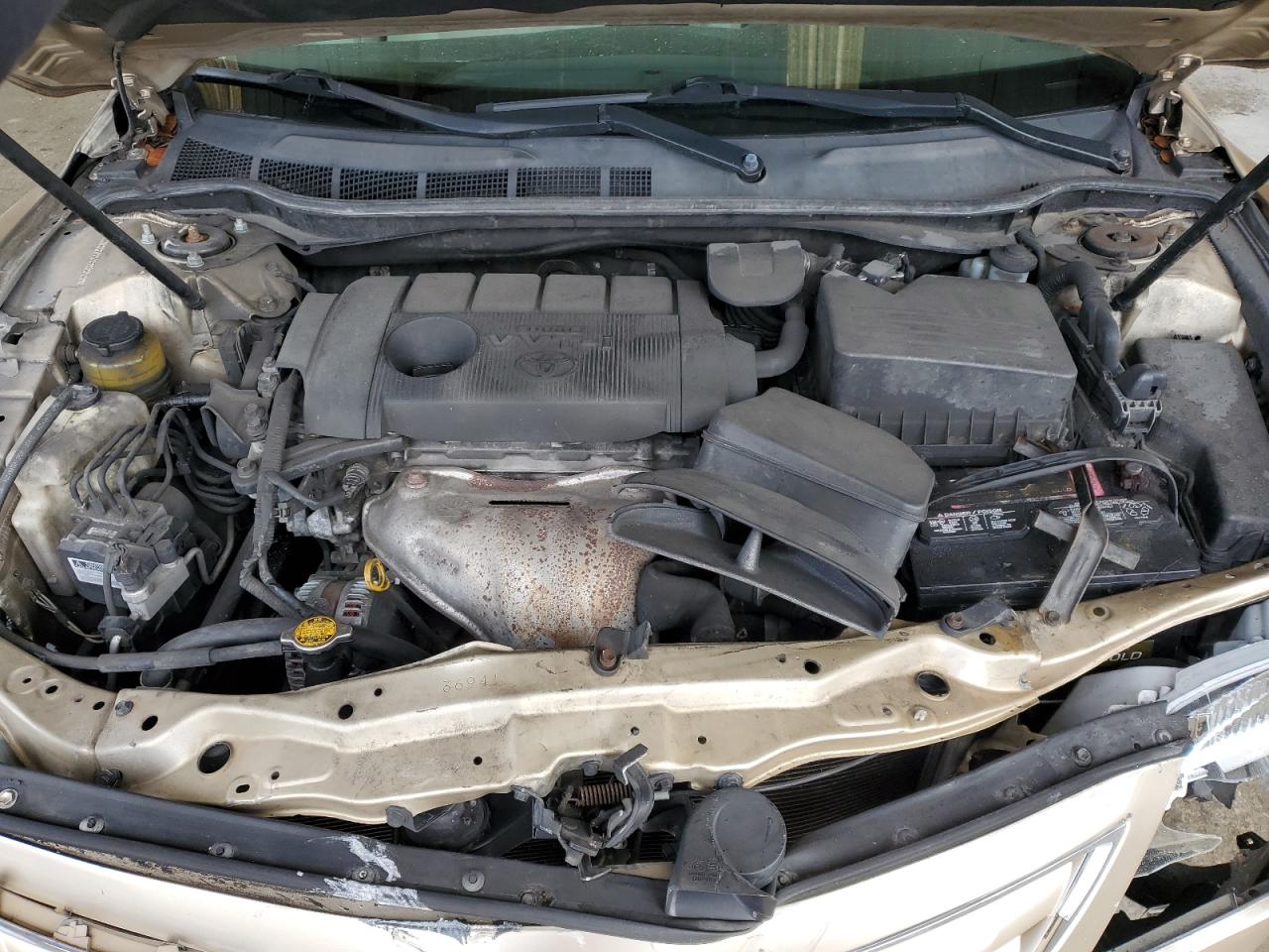 2011 Toyota Camry - Image 11