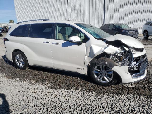  TOYOTA SIENNA 2021 Biały