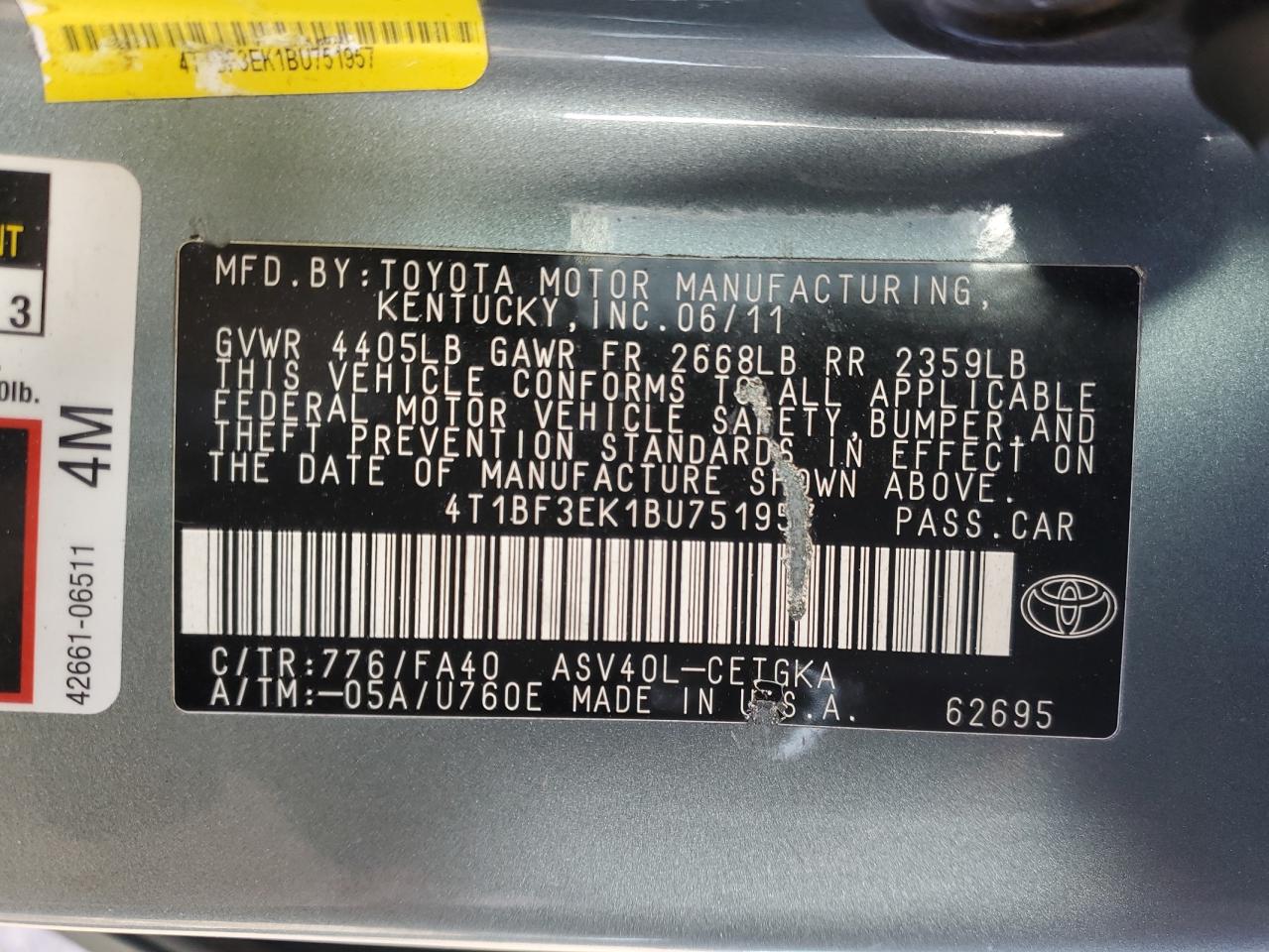 2011 Toyota Camry - Image 12