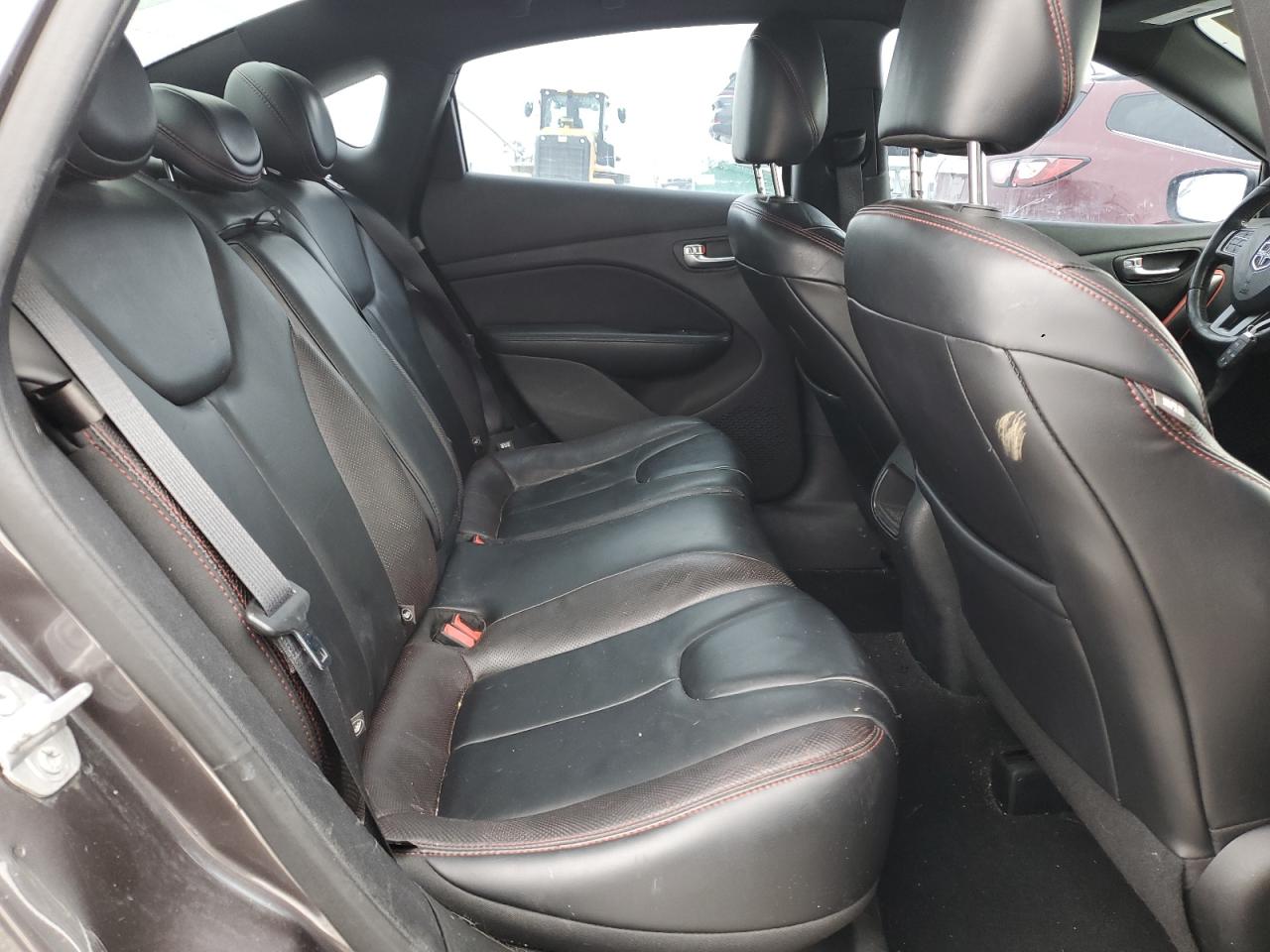 2015 Dodge Dart - Image 11