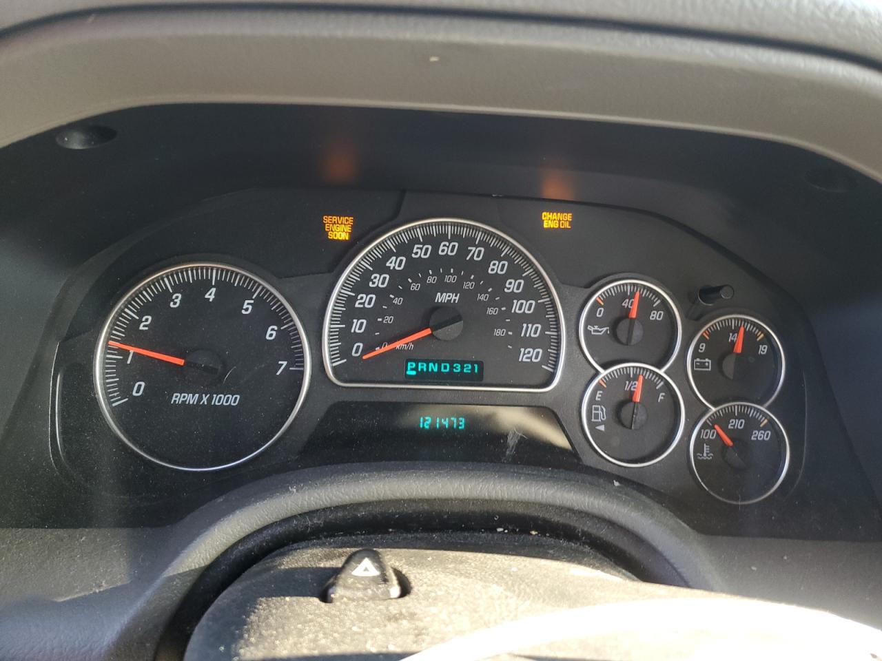 2003 GMC Envoy - Image 9