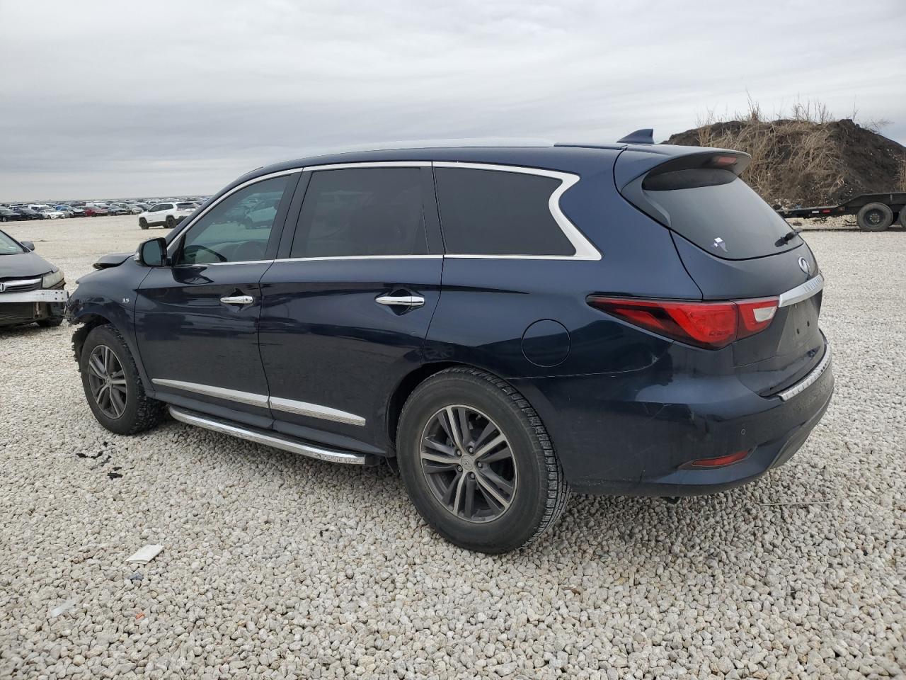 2018 Infiniti QX60 - Image 2