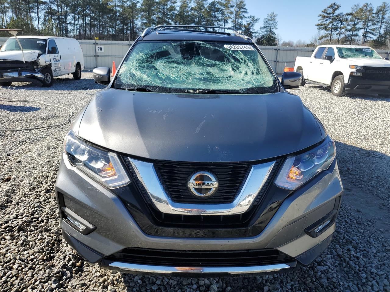 2018 Nissan Rogue - Image 5