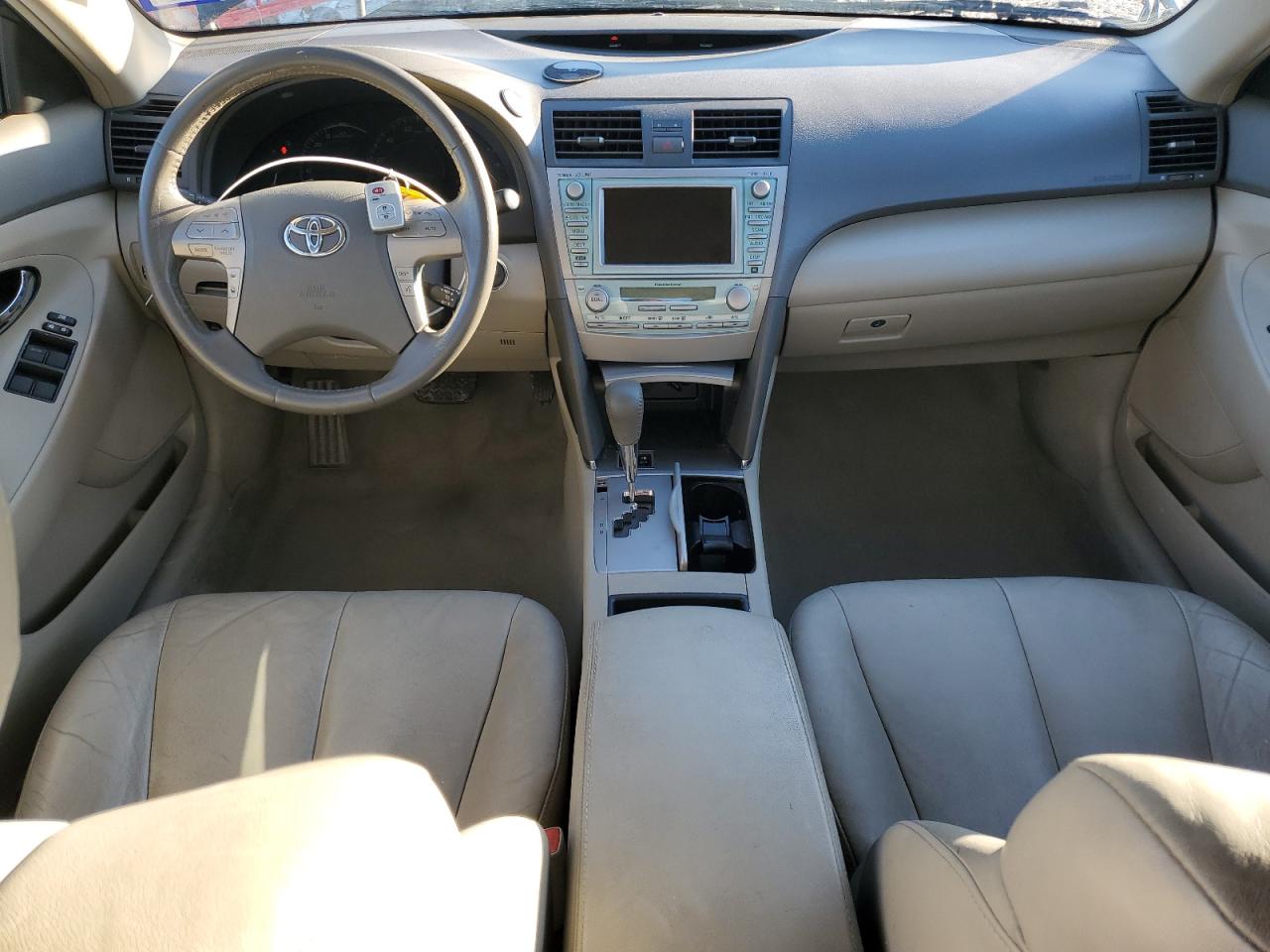2009 Toyota Camry - Image 8