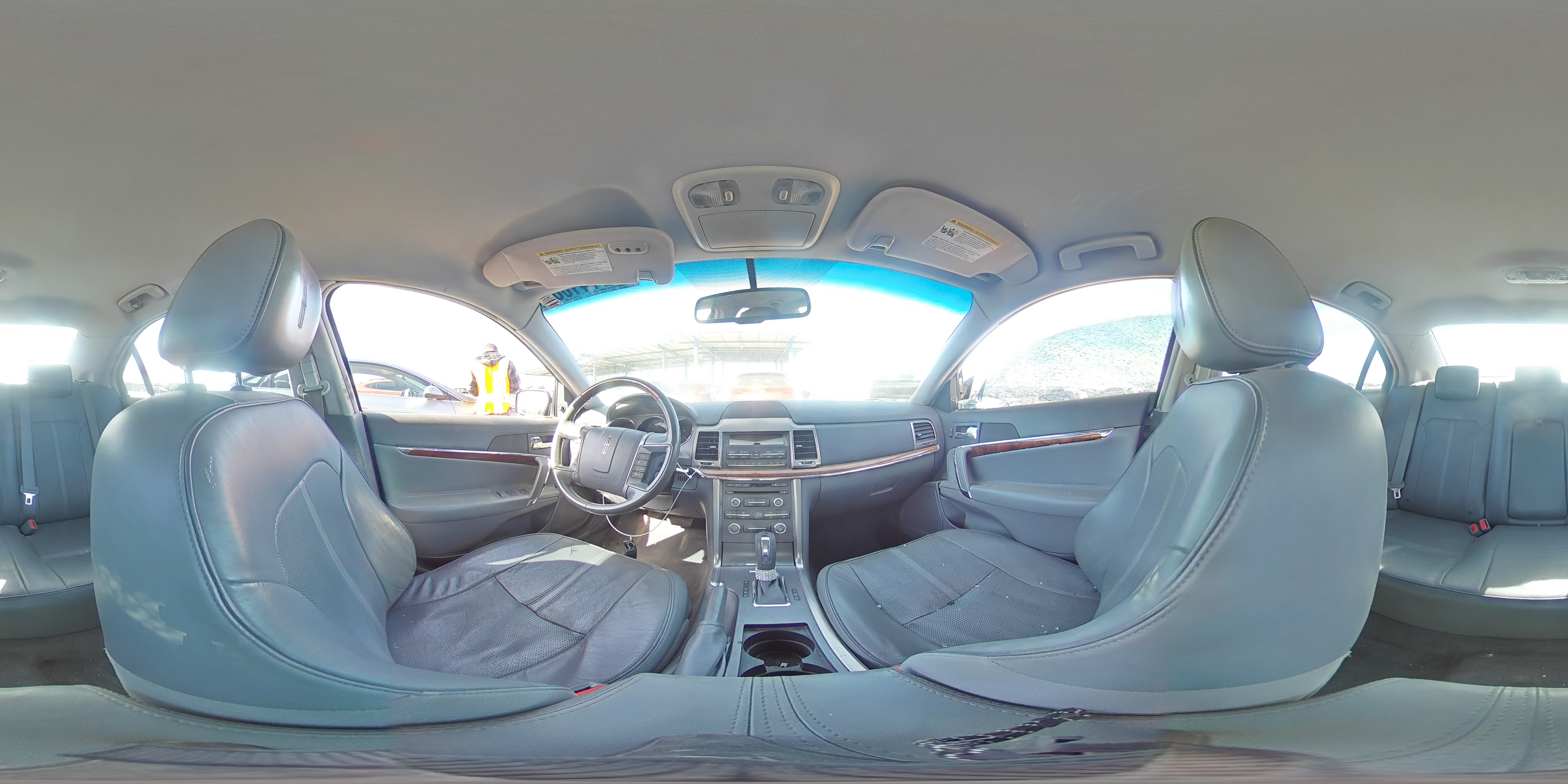 2010 Lincoln MKZ - Image 13