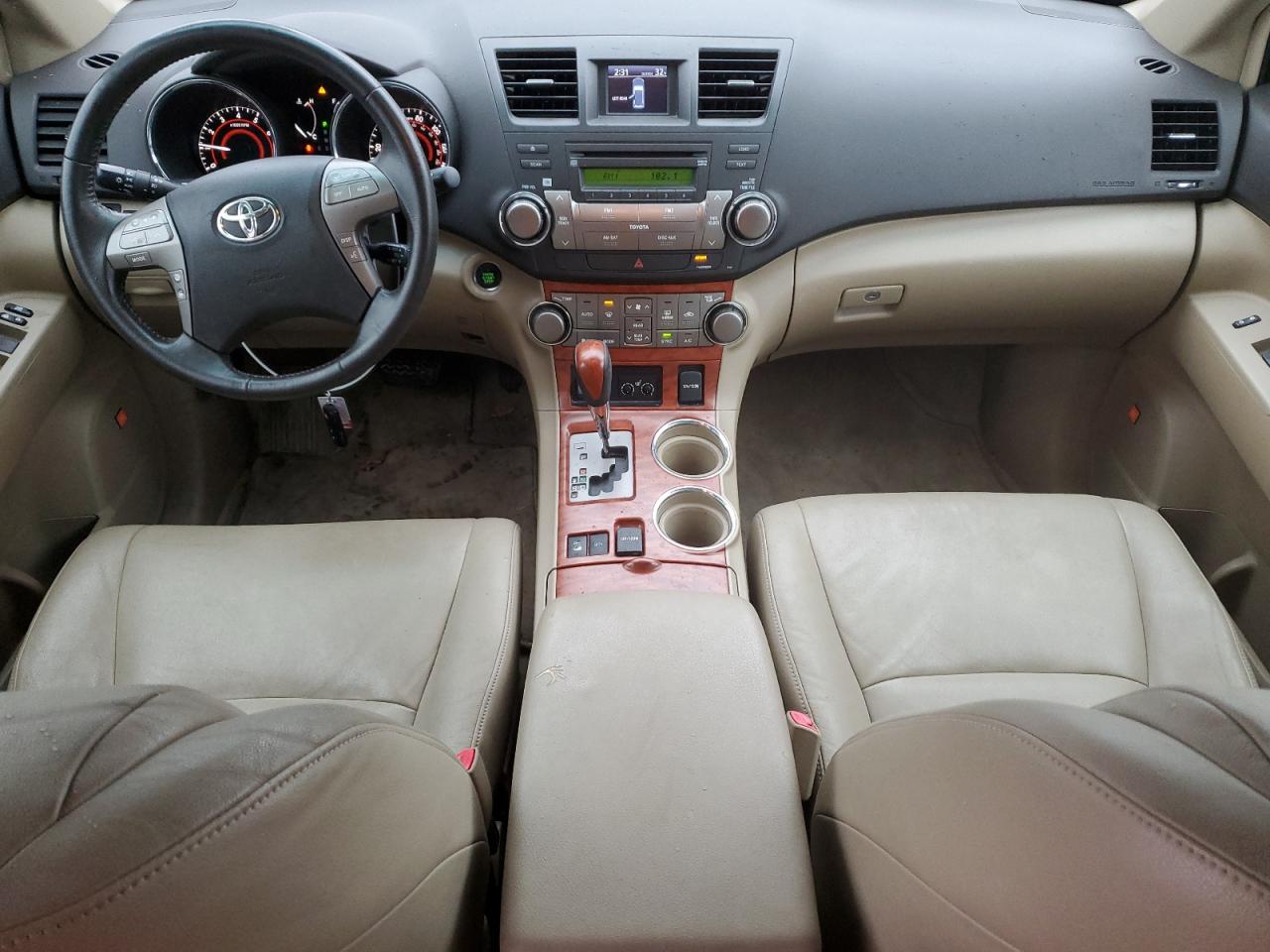 2009 Toyota Highlander - Image 8