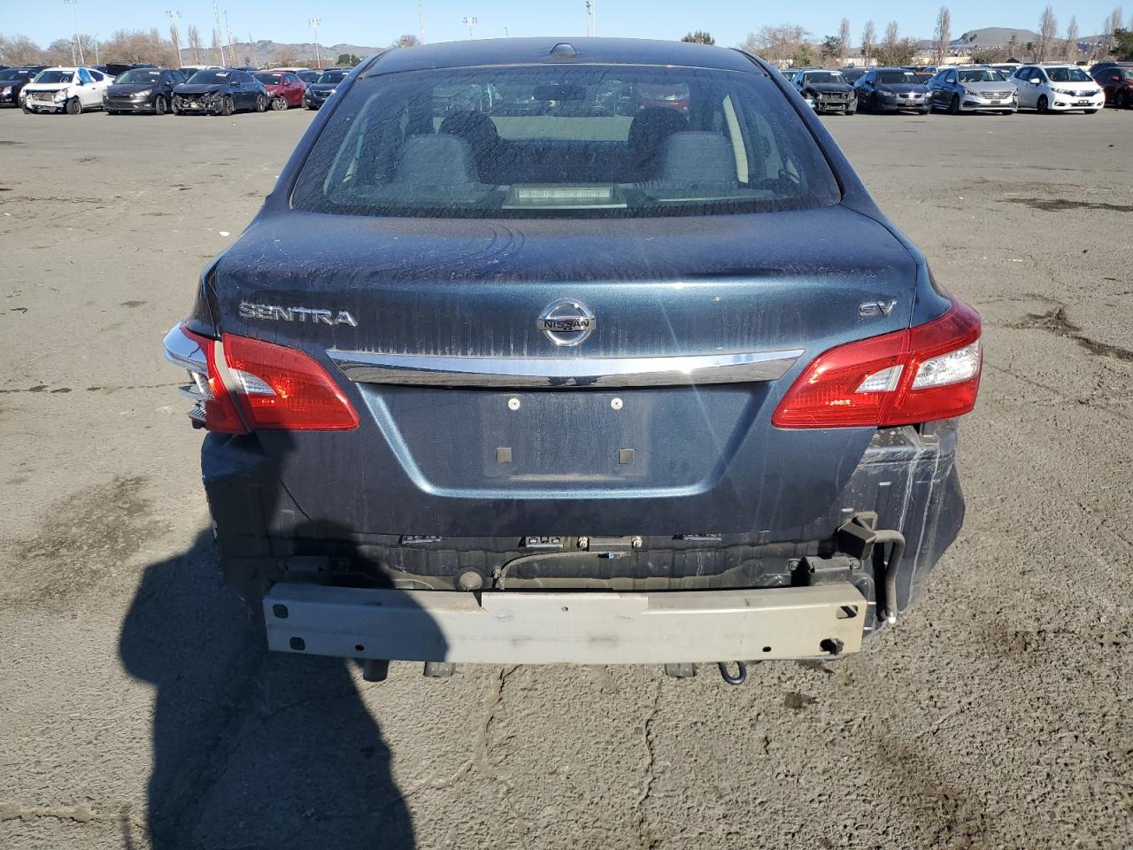 2016 Nissan Sentra - Image 6