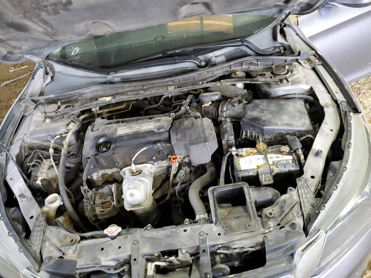 2013 Honda Accord - Image 11