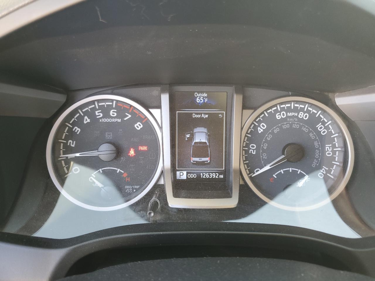 2020 Toyota Tacoma - Image 9