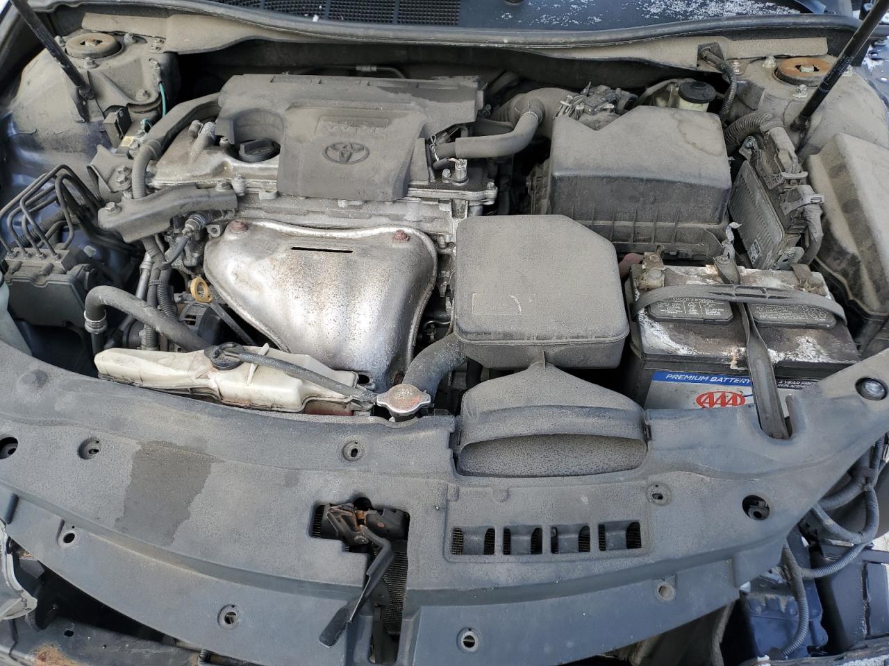 2016 Toyota Camry - Image 11