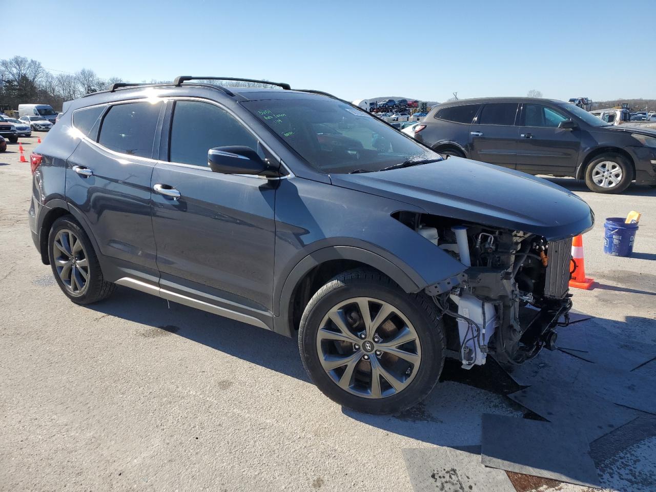 2017 Hyundai Santa Fe - Image 4