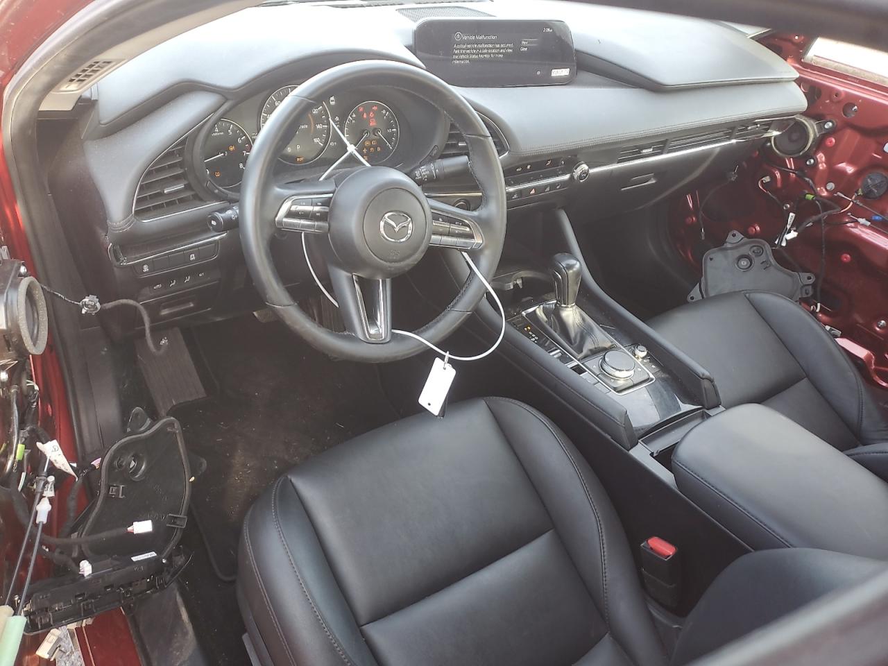 2021 Mazda 3 - Image 8