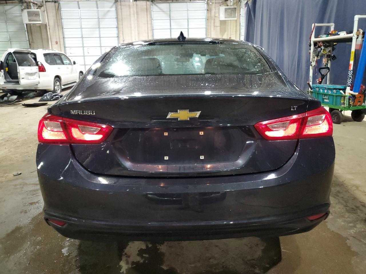 2023 Chevrolet Malibu - Image 6