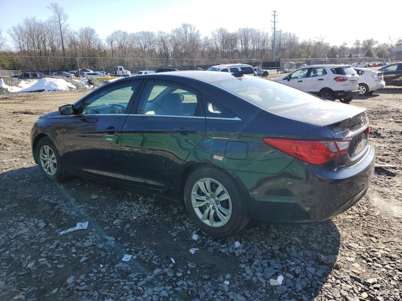 2012 Hyundai Sonata - Image 2
