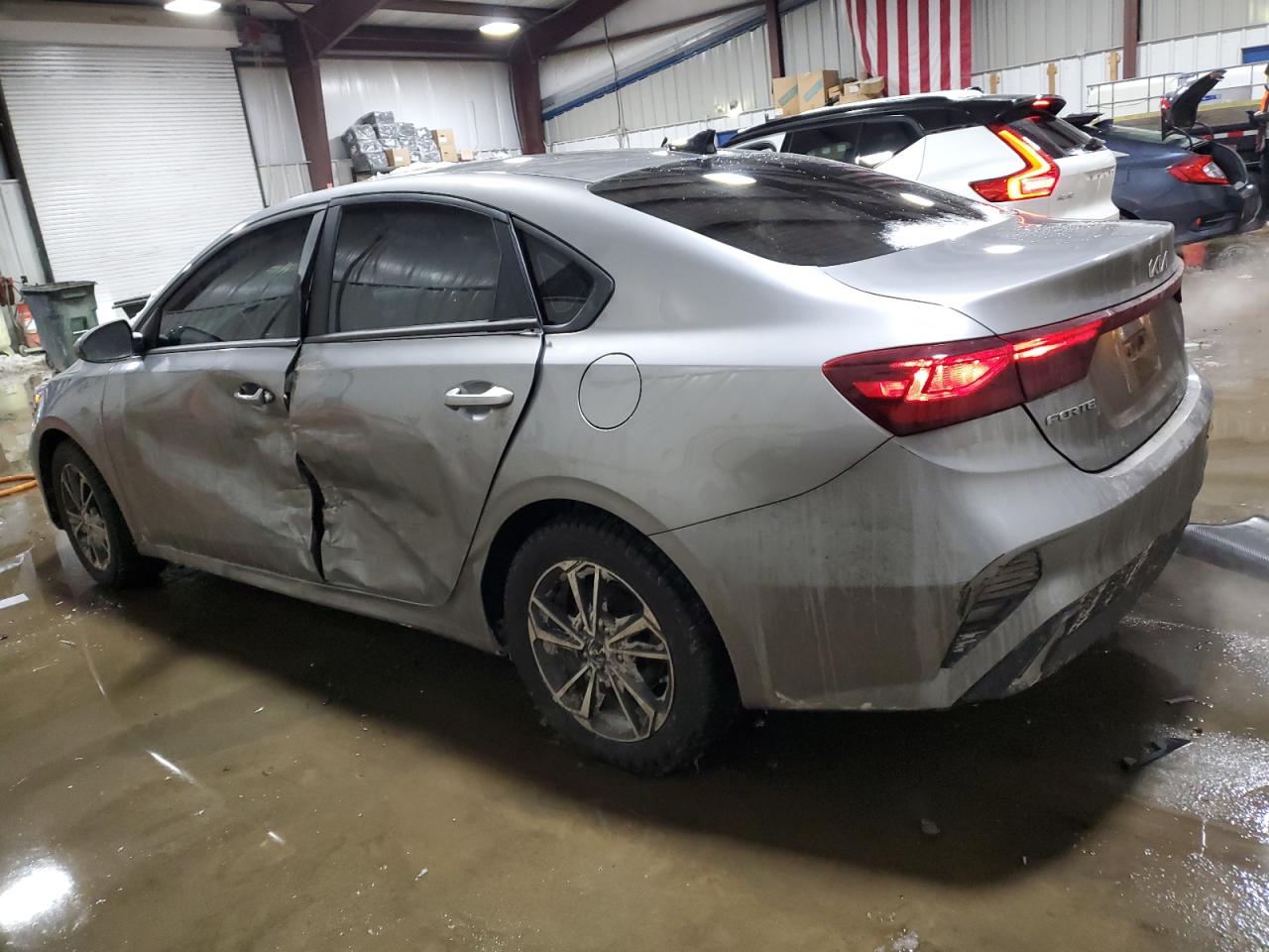 2023 Kia Forte - Image 2