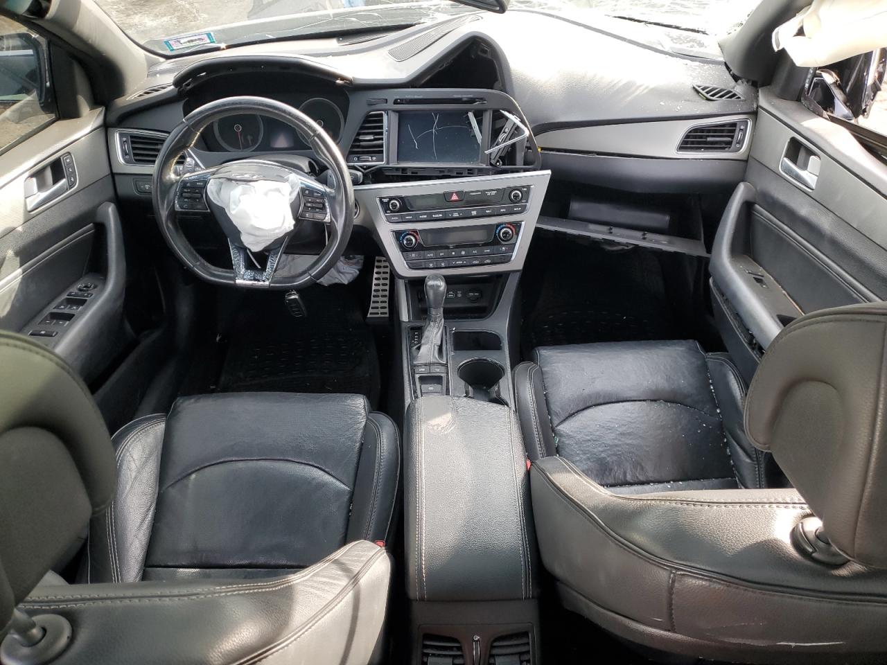 2015 Hyundai Sonata - Image 8