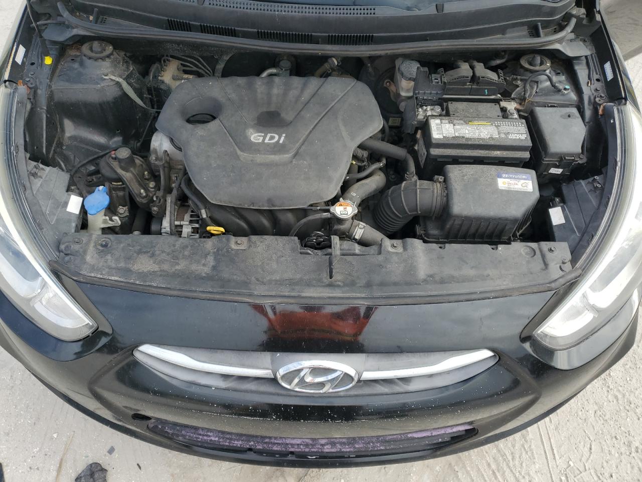 2016 Hyundai Accent - Image 12