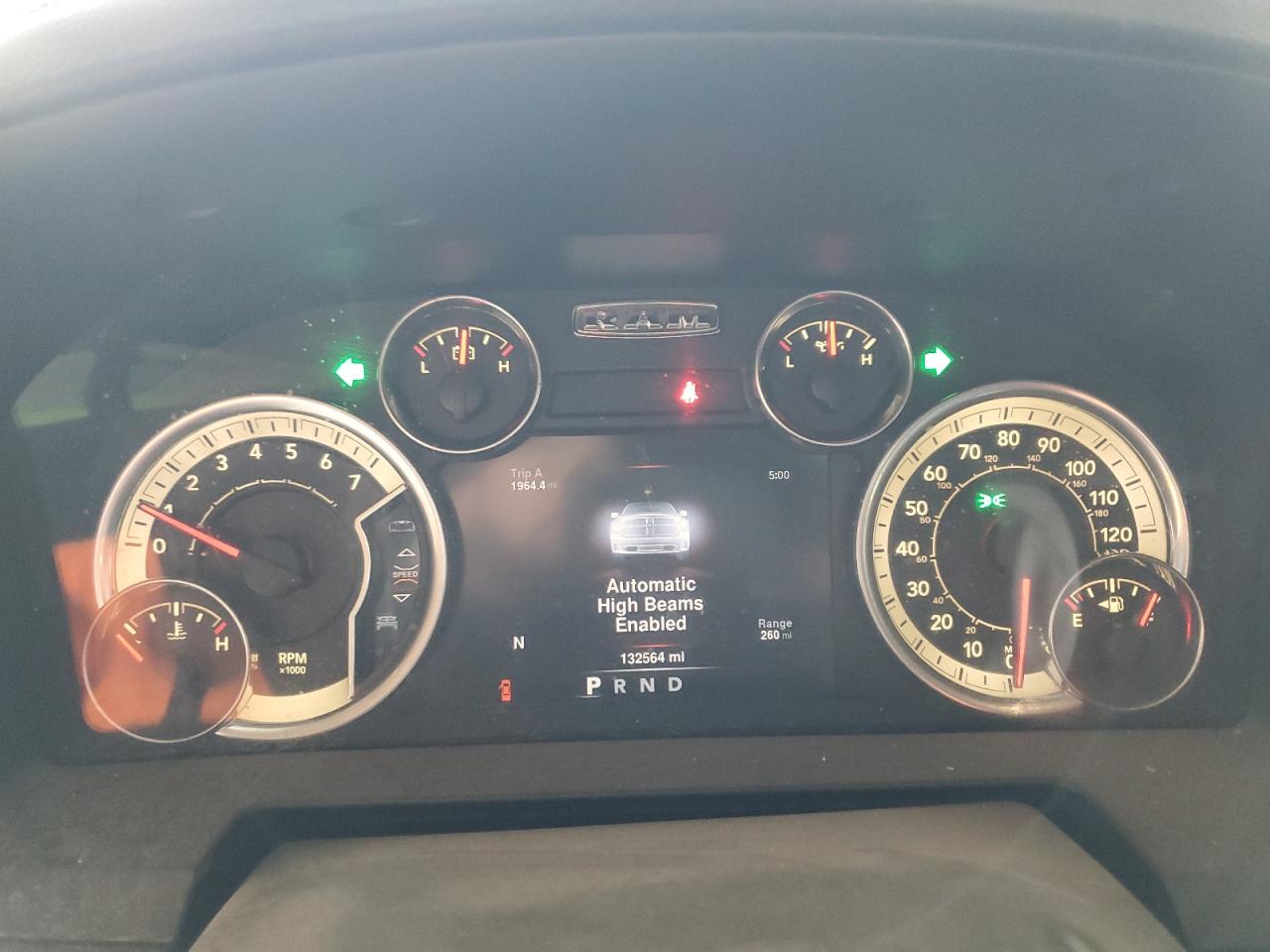 2013 RAM 1500 - Image 9