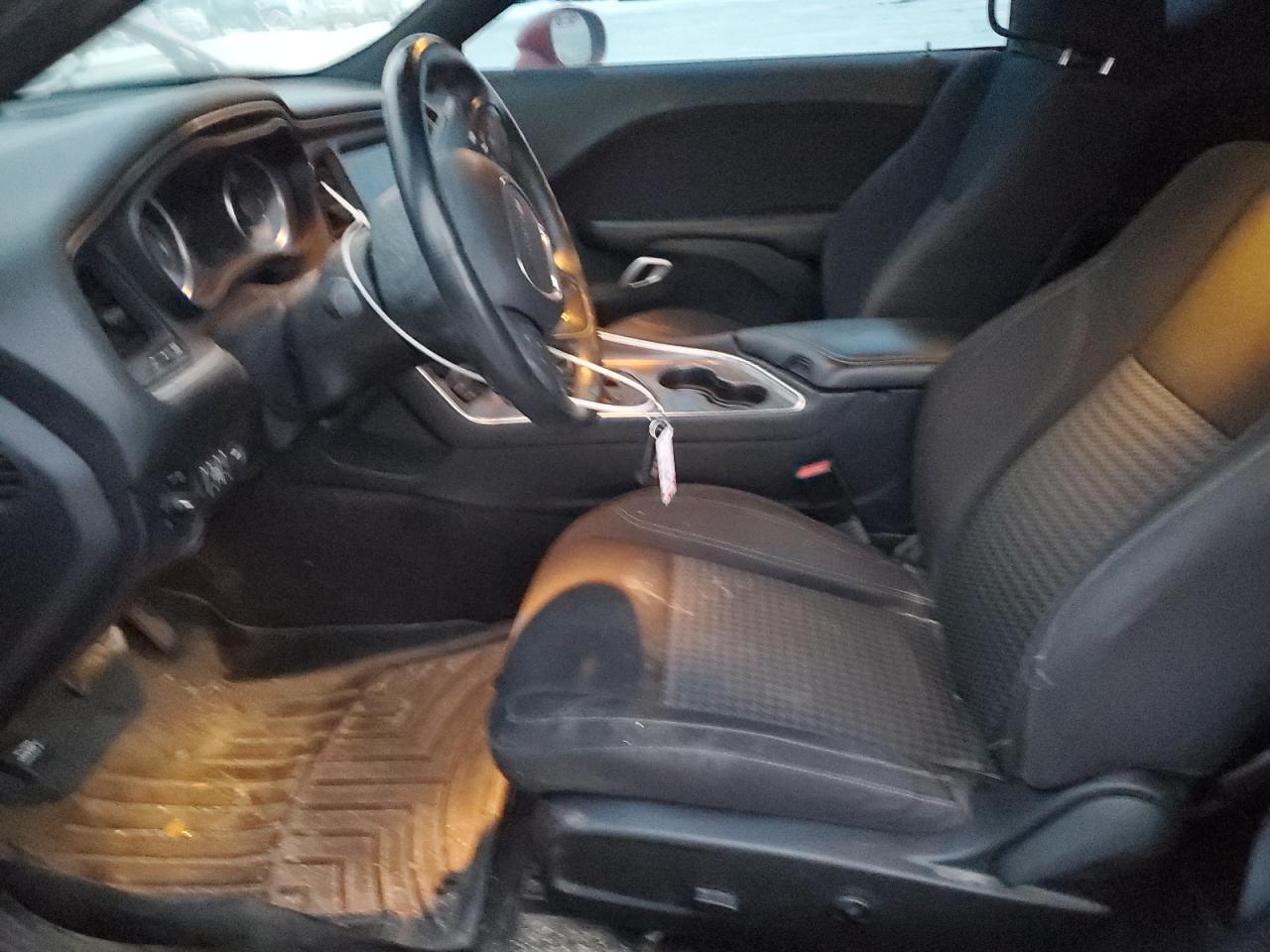 2016 Dodge Challenger - Image 7