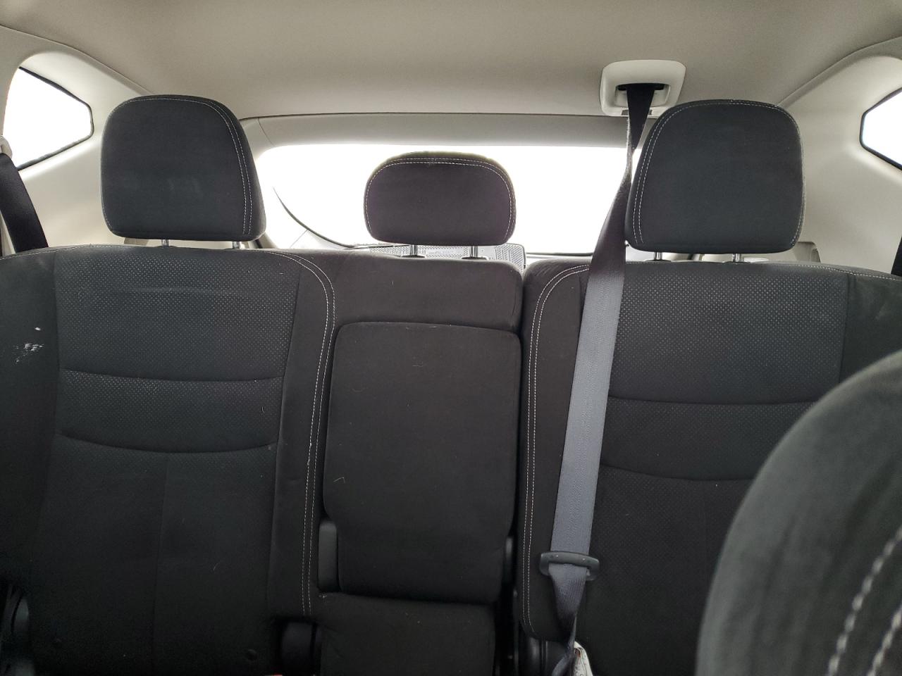 2015 Nissan Murano - Image 10