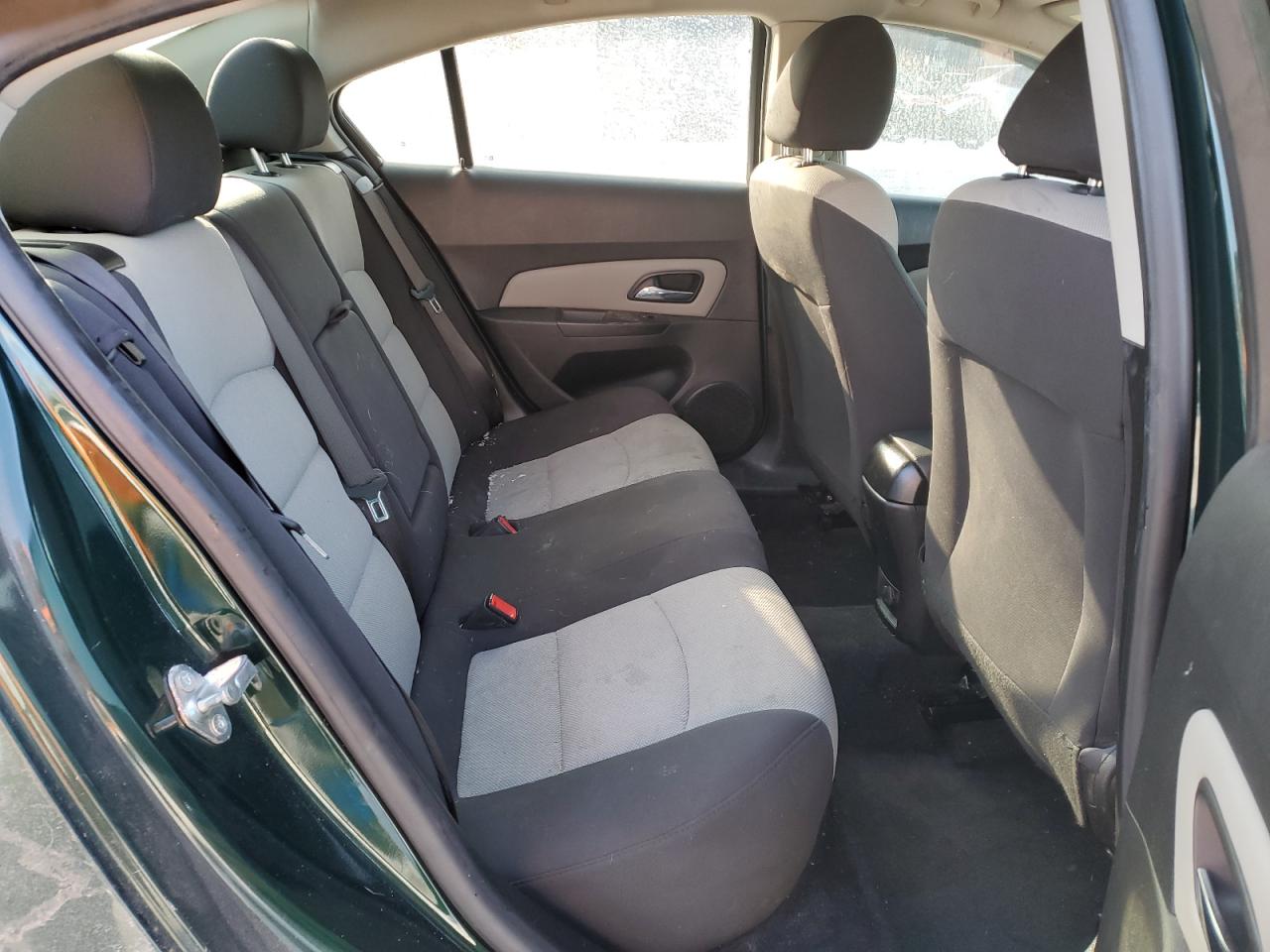 2014 Chevrolet Cruze - Image 10