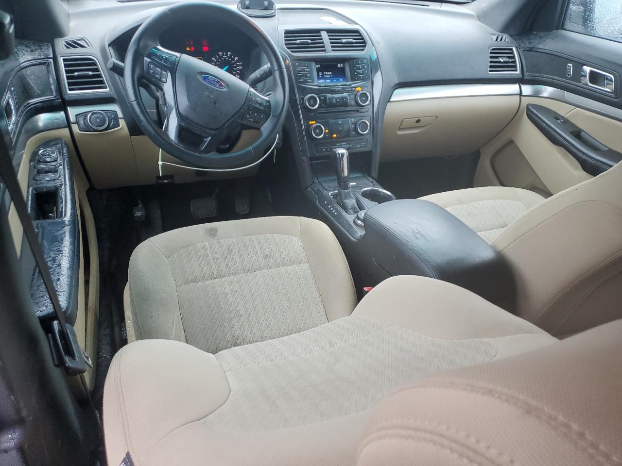 2016 Ford Explorer - Image 8