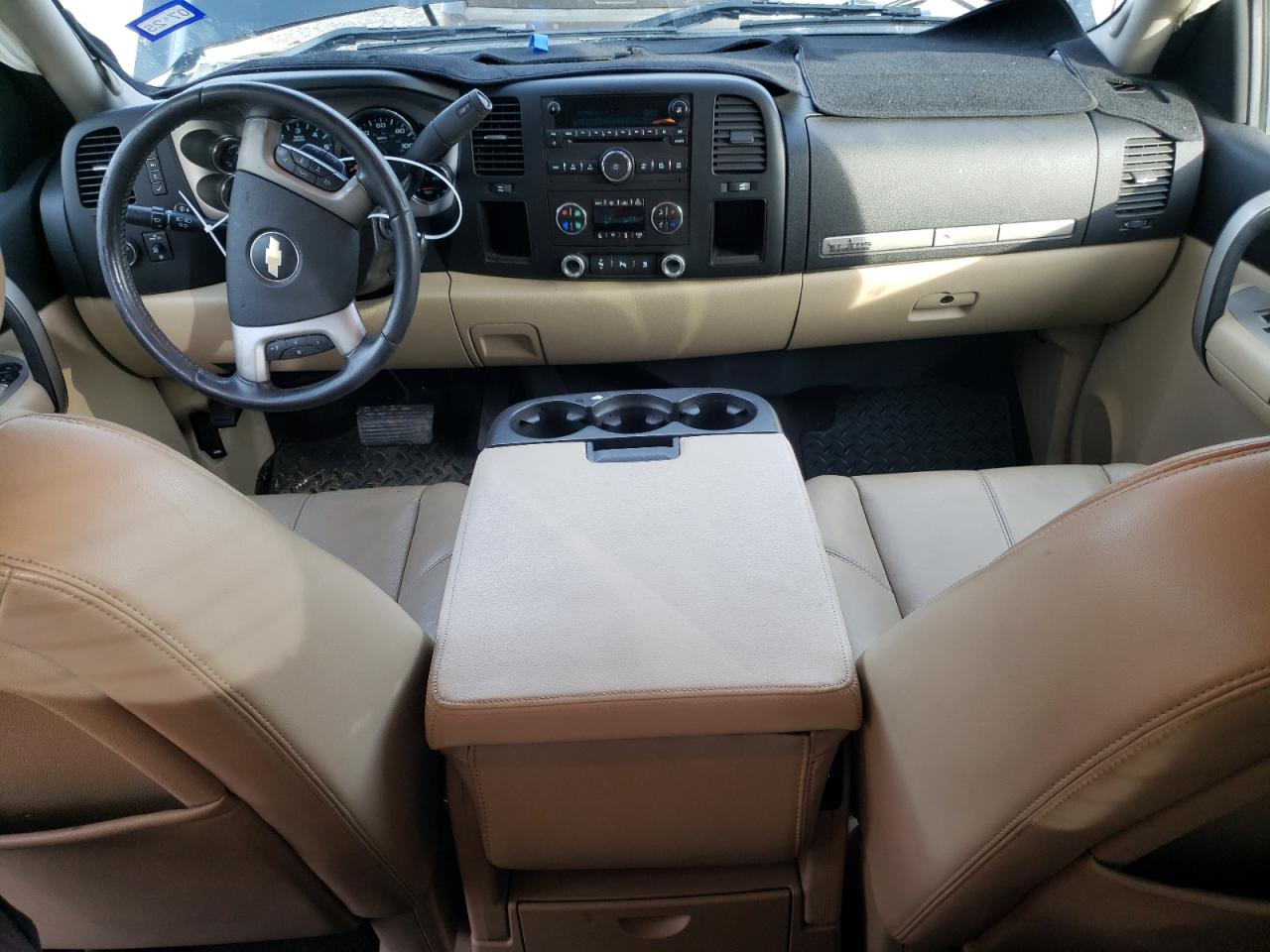 2009 Chevrolet Silverado - Image 8