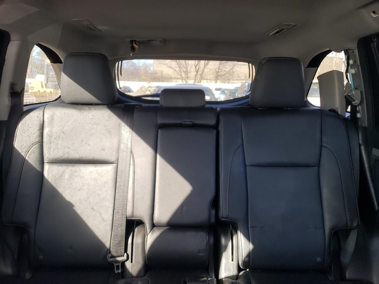 2015 Toyota Highlander - Image 10