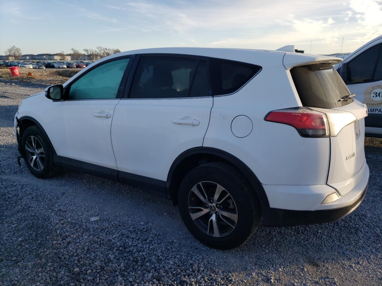 2018 Toyota RAV 4 - Image 2