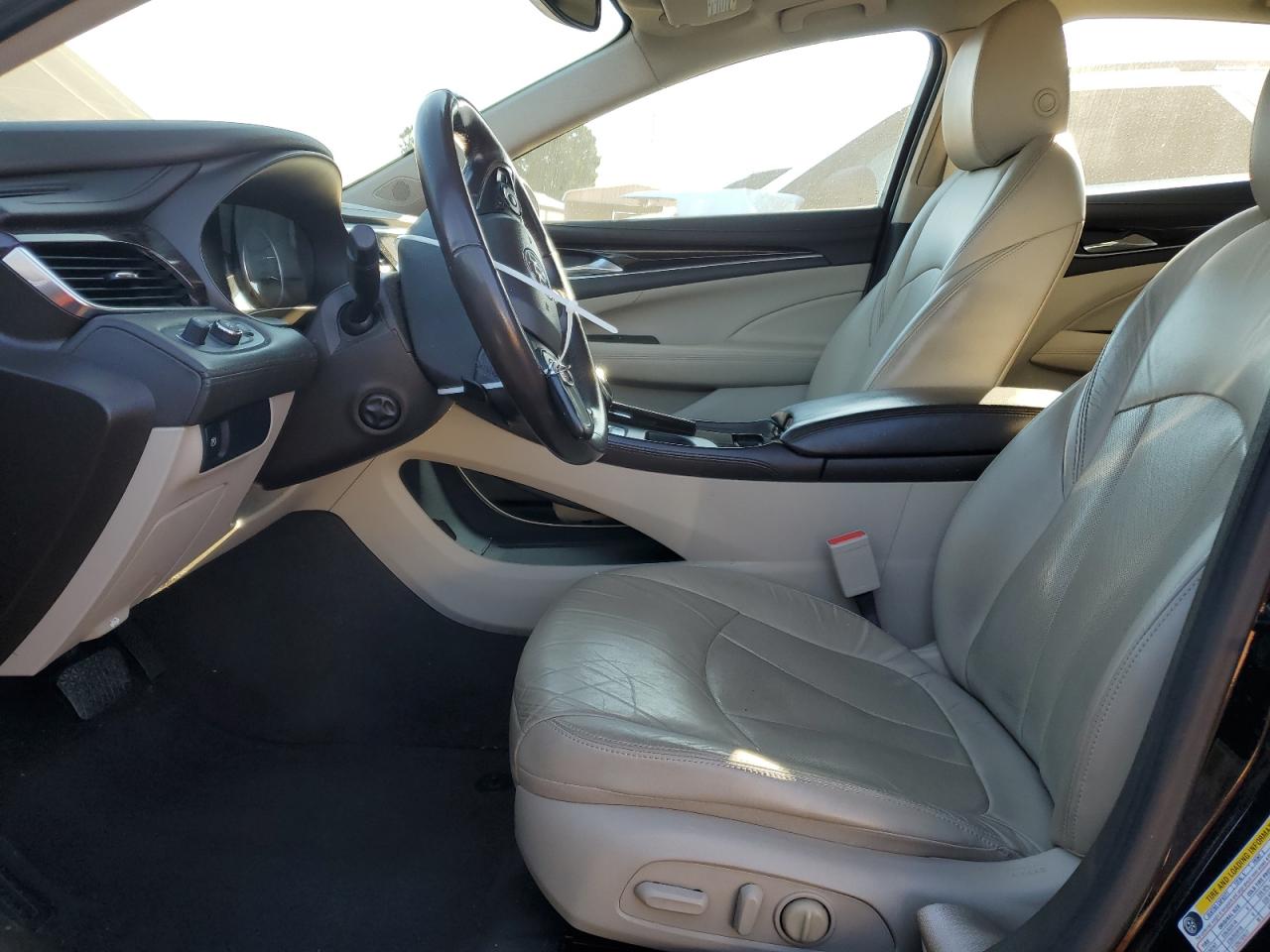 2017 Buick LaCrosse - Image 7