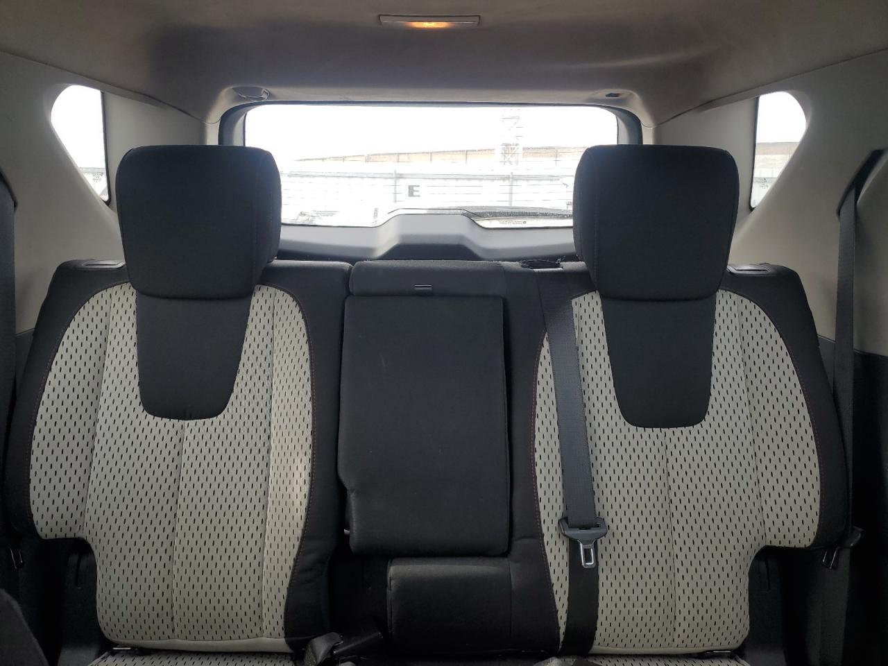 2010 Chevrolet Equinox - Image 10