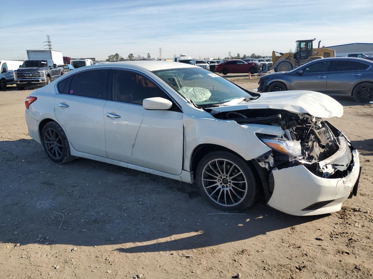 2016 Nissan Altima - Image 4