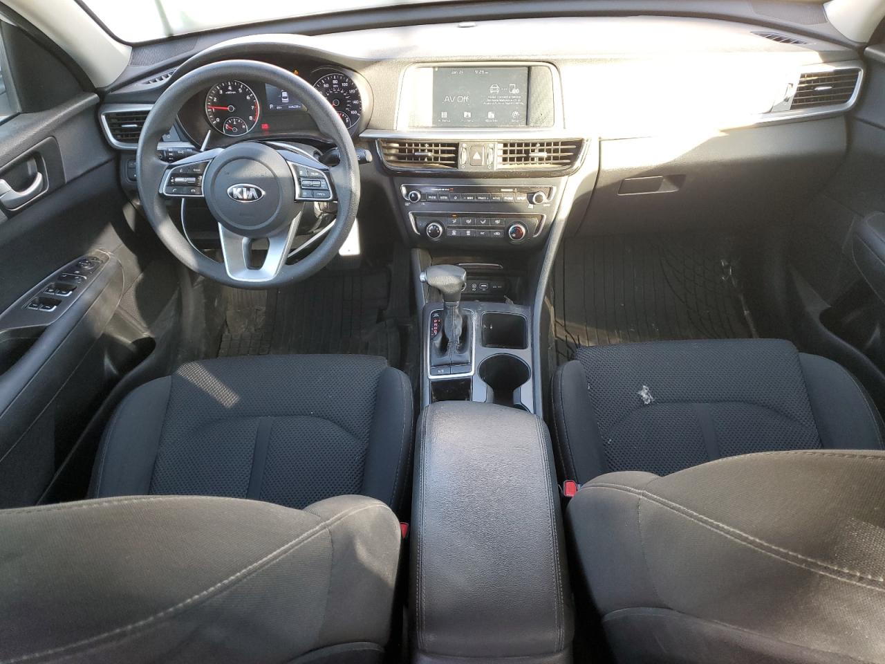 2019 Kia Optima - Image 8