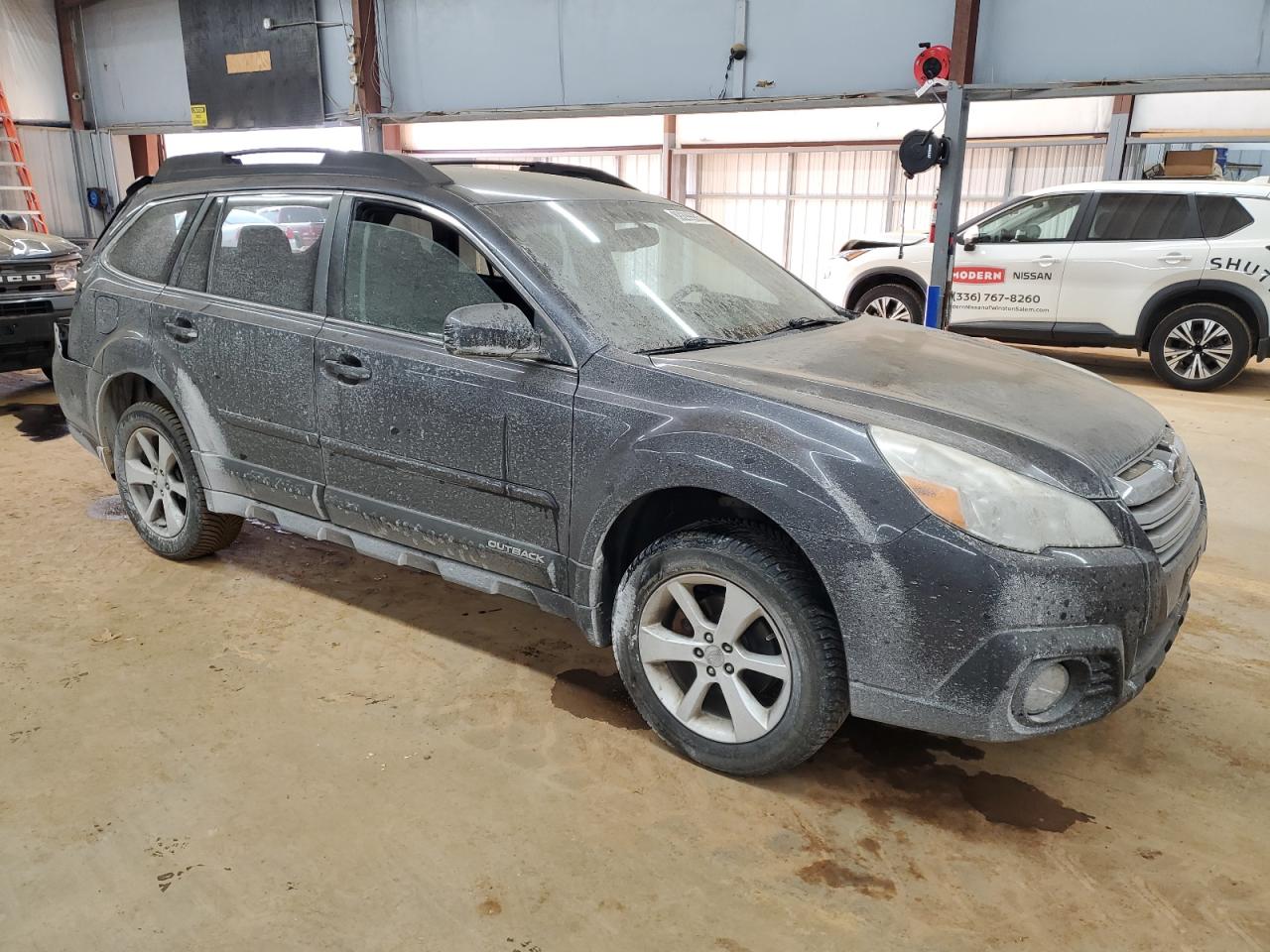 2013 Subaru Outback - Image 4