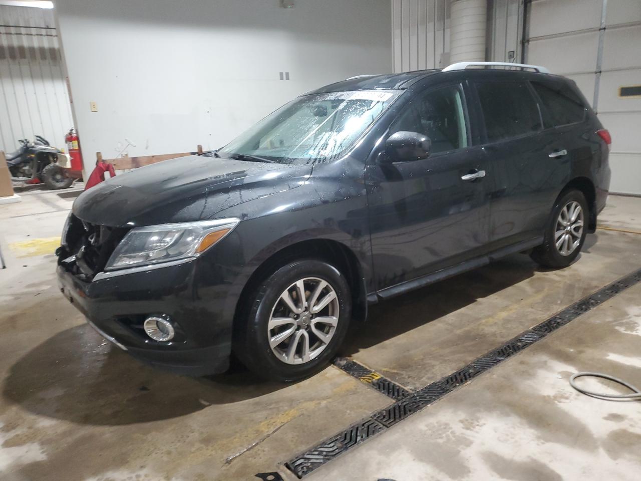 2016 NISSAN PATHFINDER