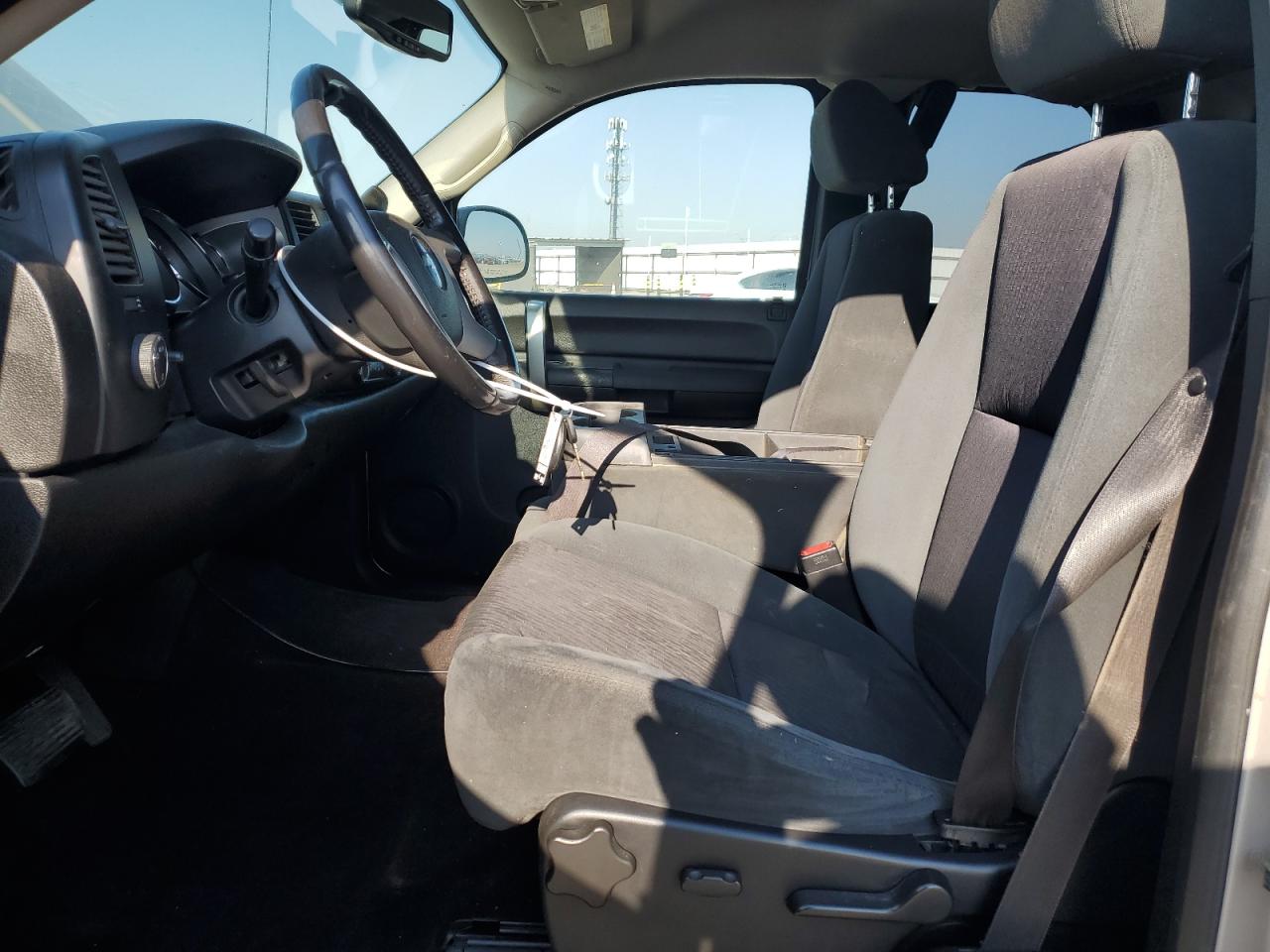 2009 Chevrolet Silverado - Image 7