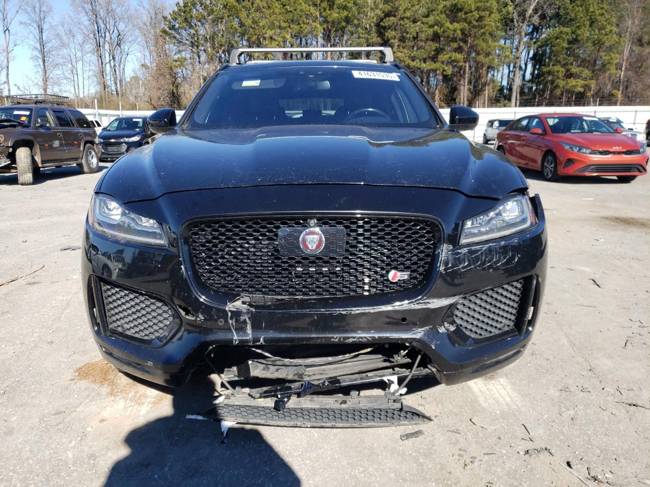 2017 Jaguar F-Pace - Image 5