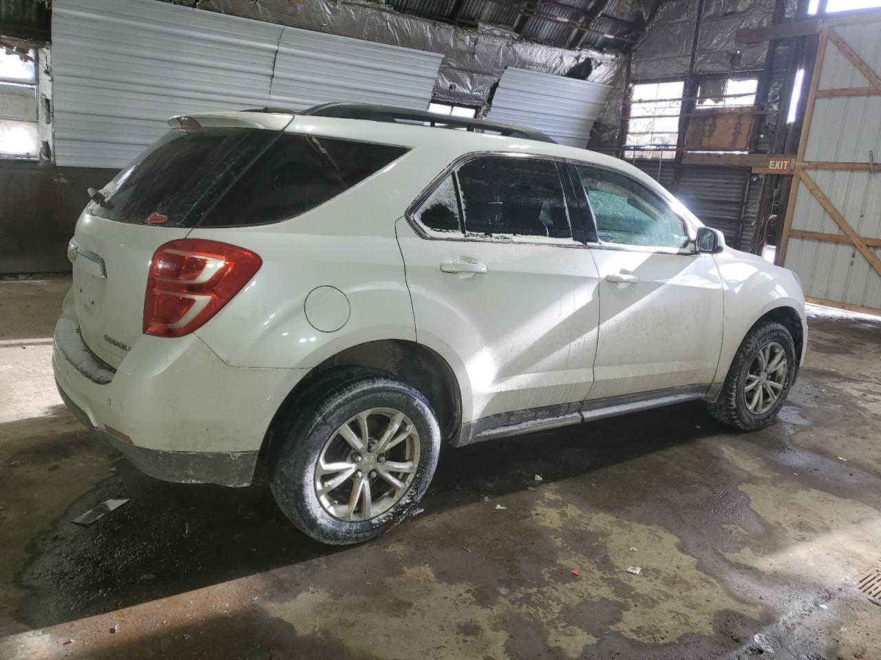 2016 Chevrolet Equinox - Image 3