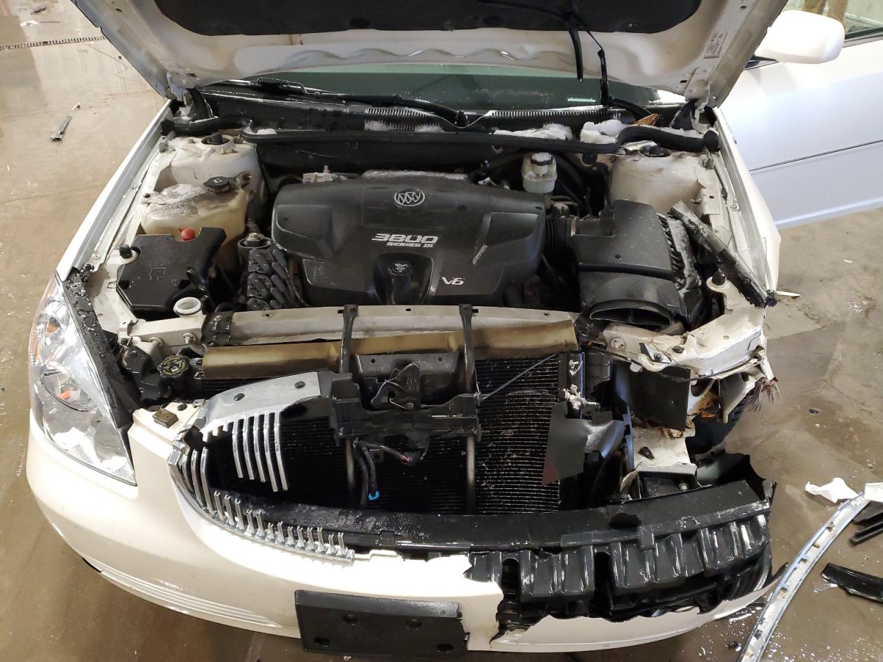 2007 Buick Lucerne - Image 11