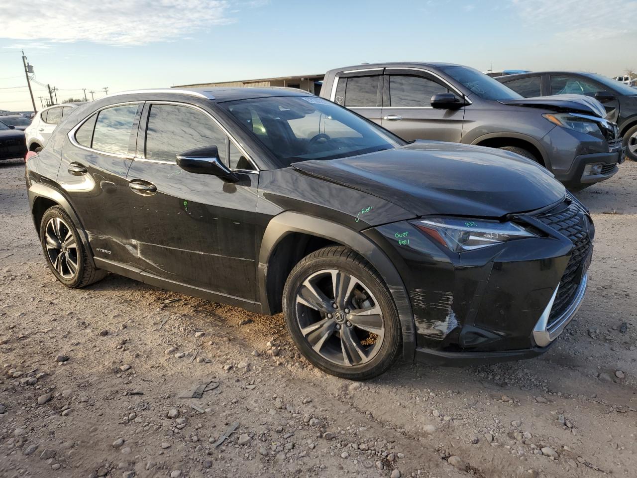 2020 Lexus UX - Image 4