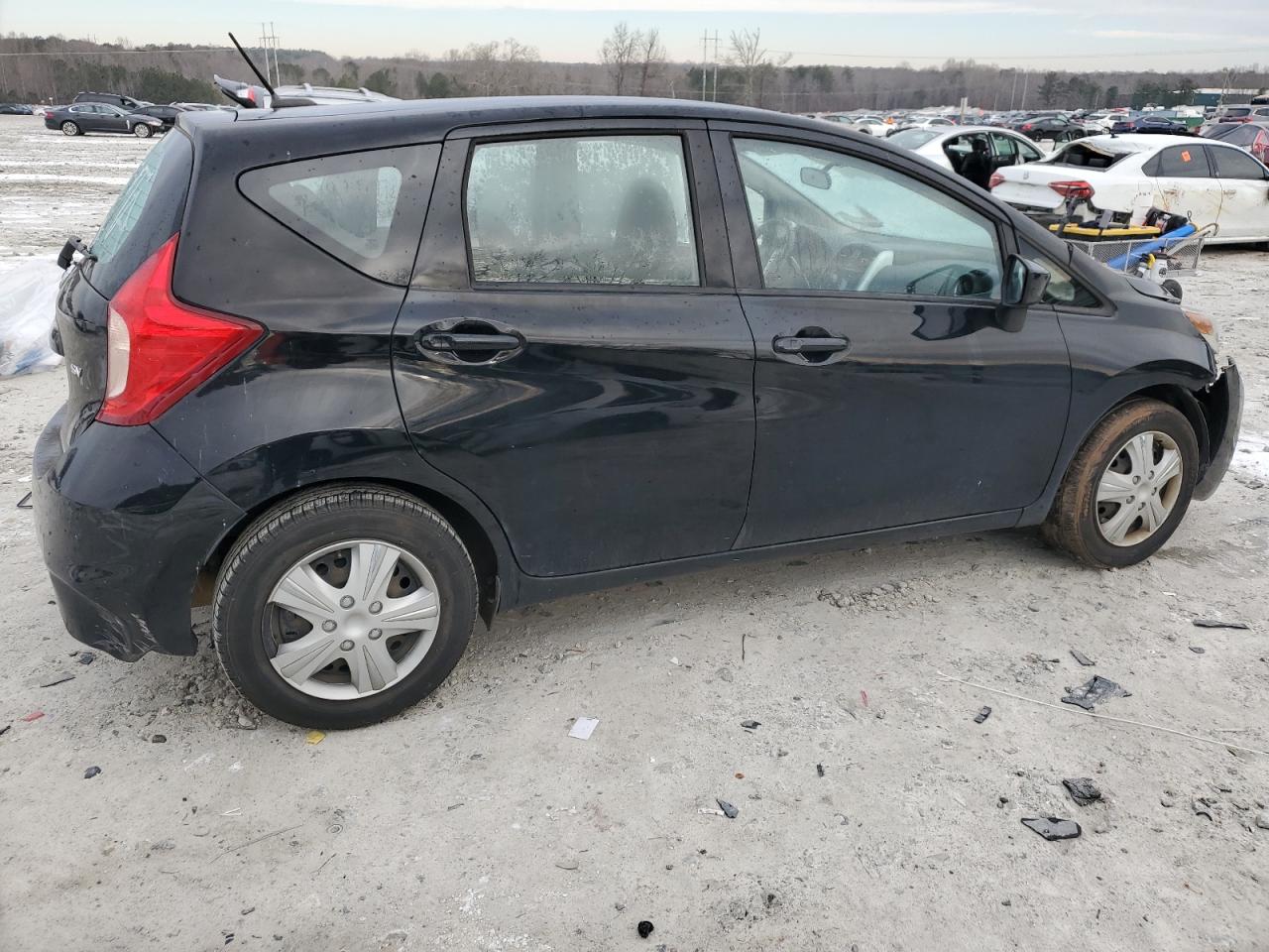 2017 Nissan Versa - Image 3