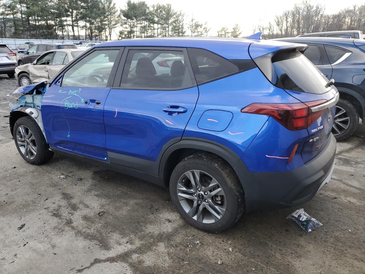 2022 Kia Seltos - Image 2