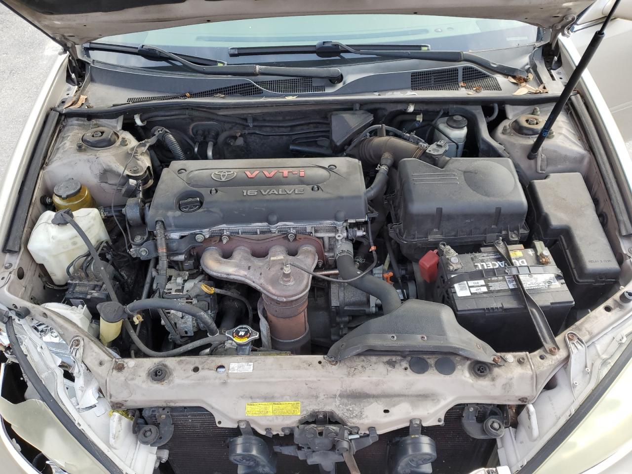 2005 Toyota Camry - Image 11