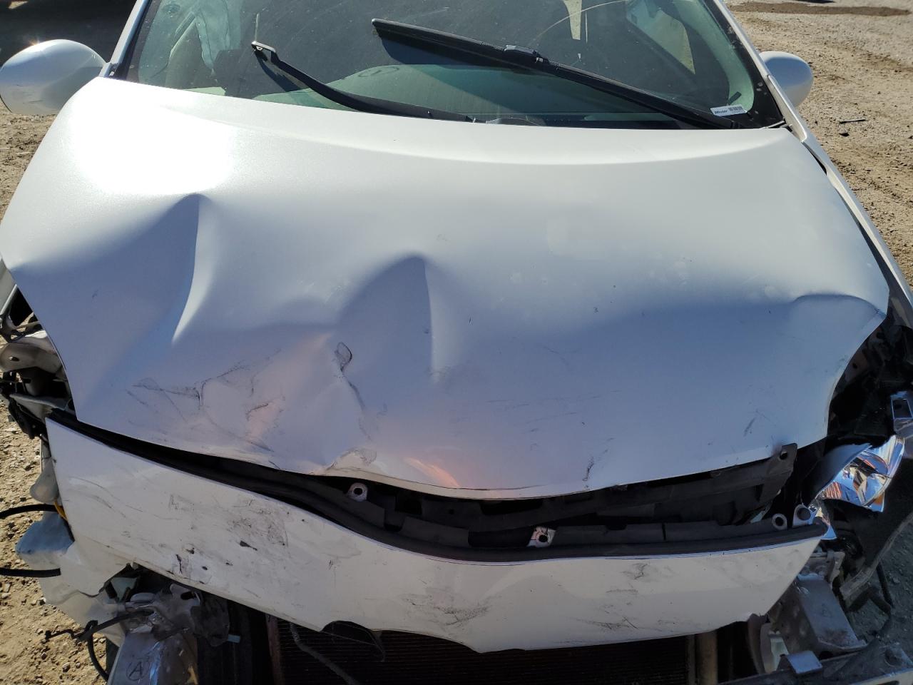 2014 Toyota Prius - Image 11