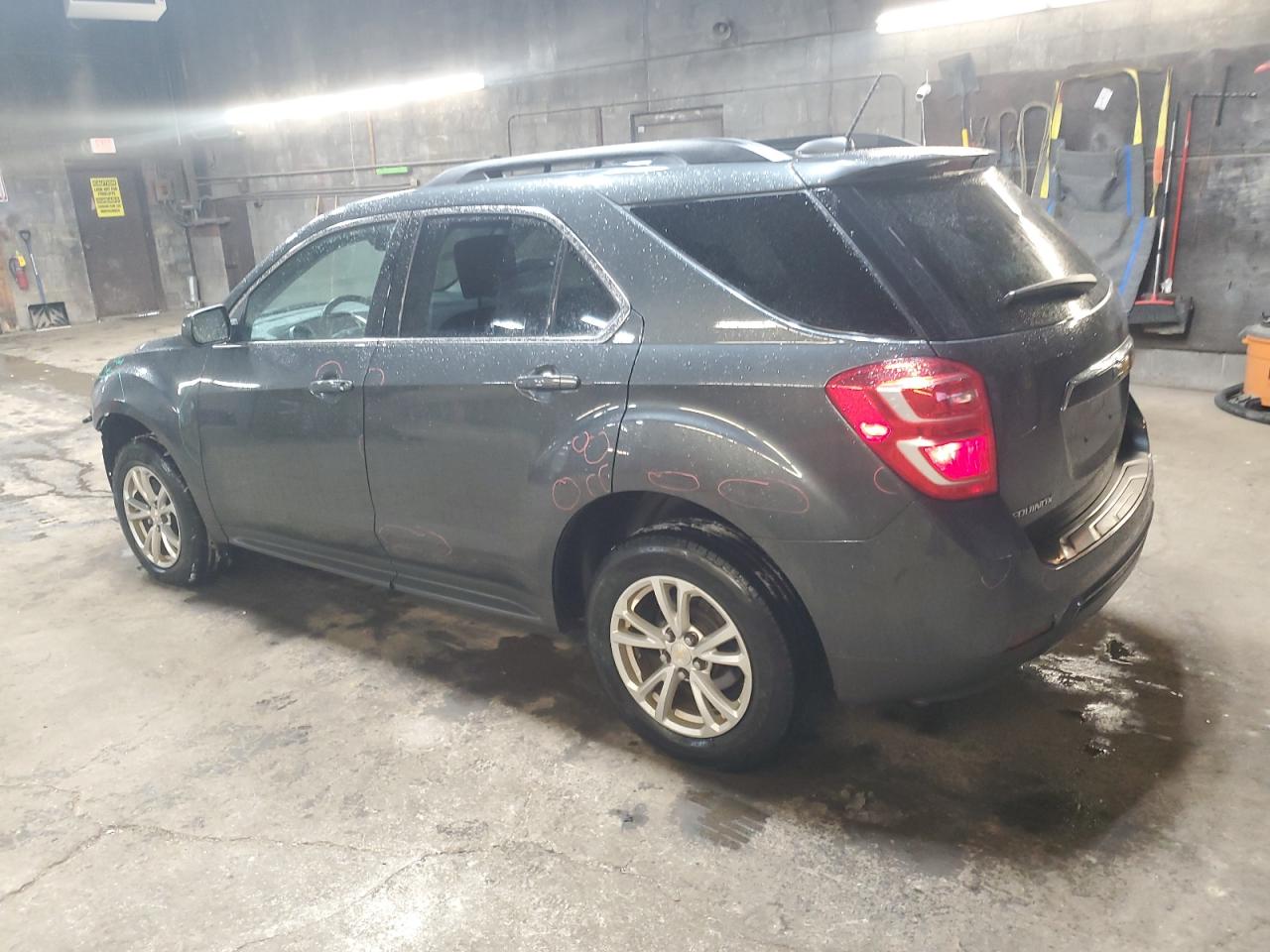 2017 Chevrolet Equinox - Image 2