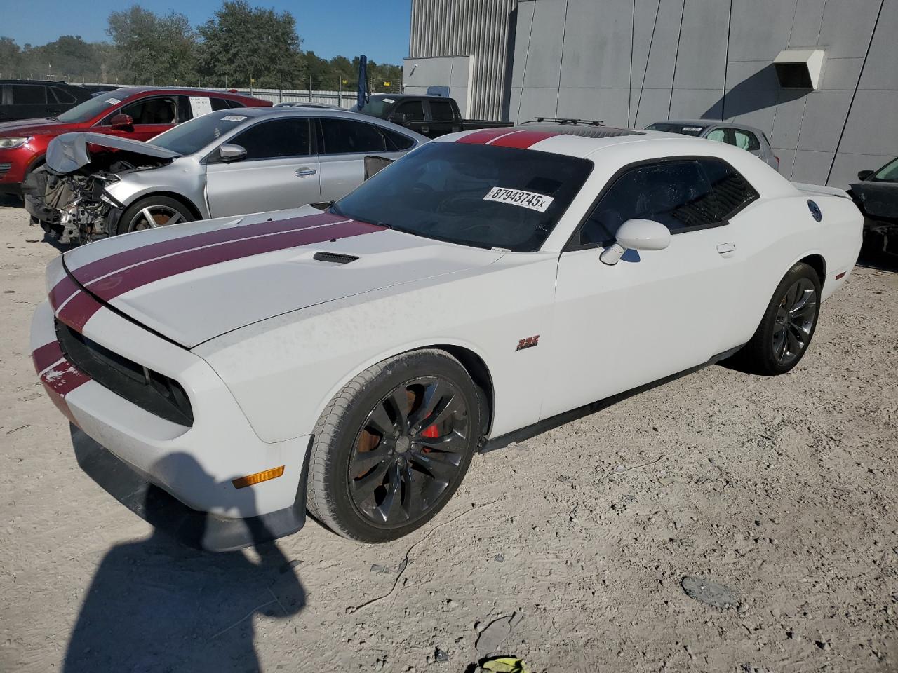 VIN 2C3CDYCJ4EH101599 2014 DODGE CHALLENGER no.1