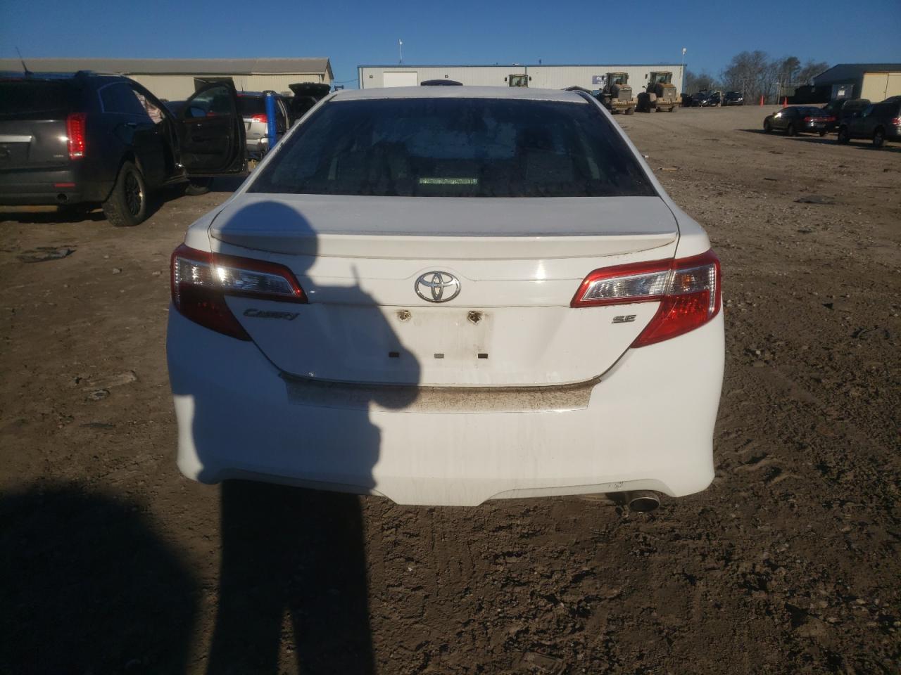 2012 Toyota Camry - Image 6
