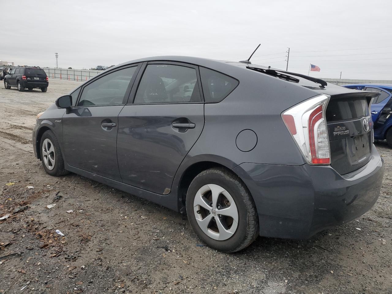 2014 Toyota Prius - Image 2