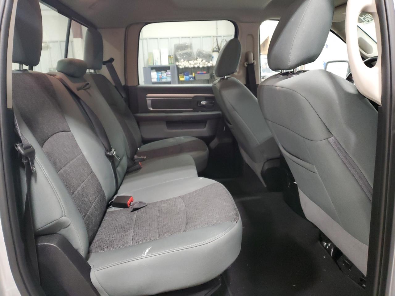 2018 RAM 1500 - Image 10